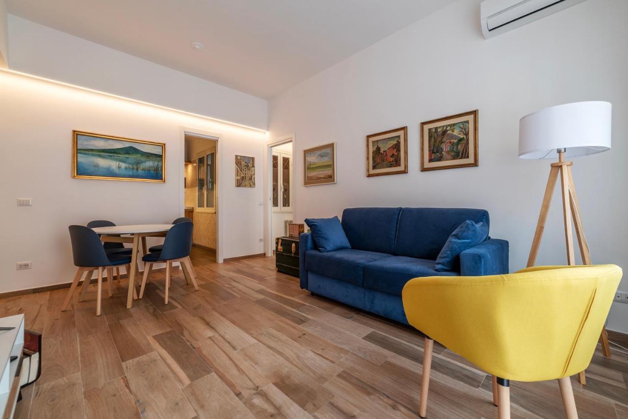 Piazza Re Di Roma Comfy Apartment ภายนอก รูปภาพ